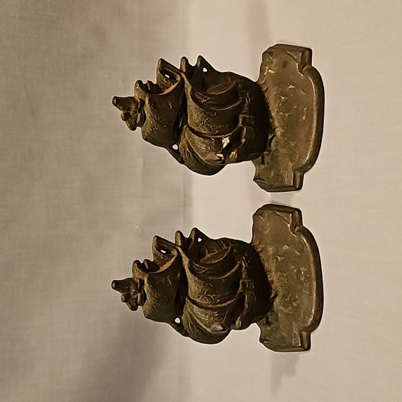Vintage Cast Iron Bronze Plated Spanish Galleon Sailing Ship Bookends #584 - Picture 1 of 13